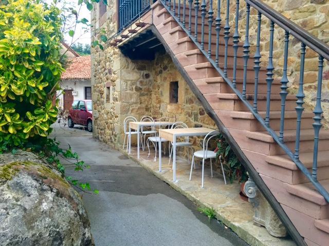 Posada La Casona De Ucieda מראה חיצוני תמונה